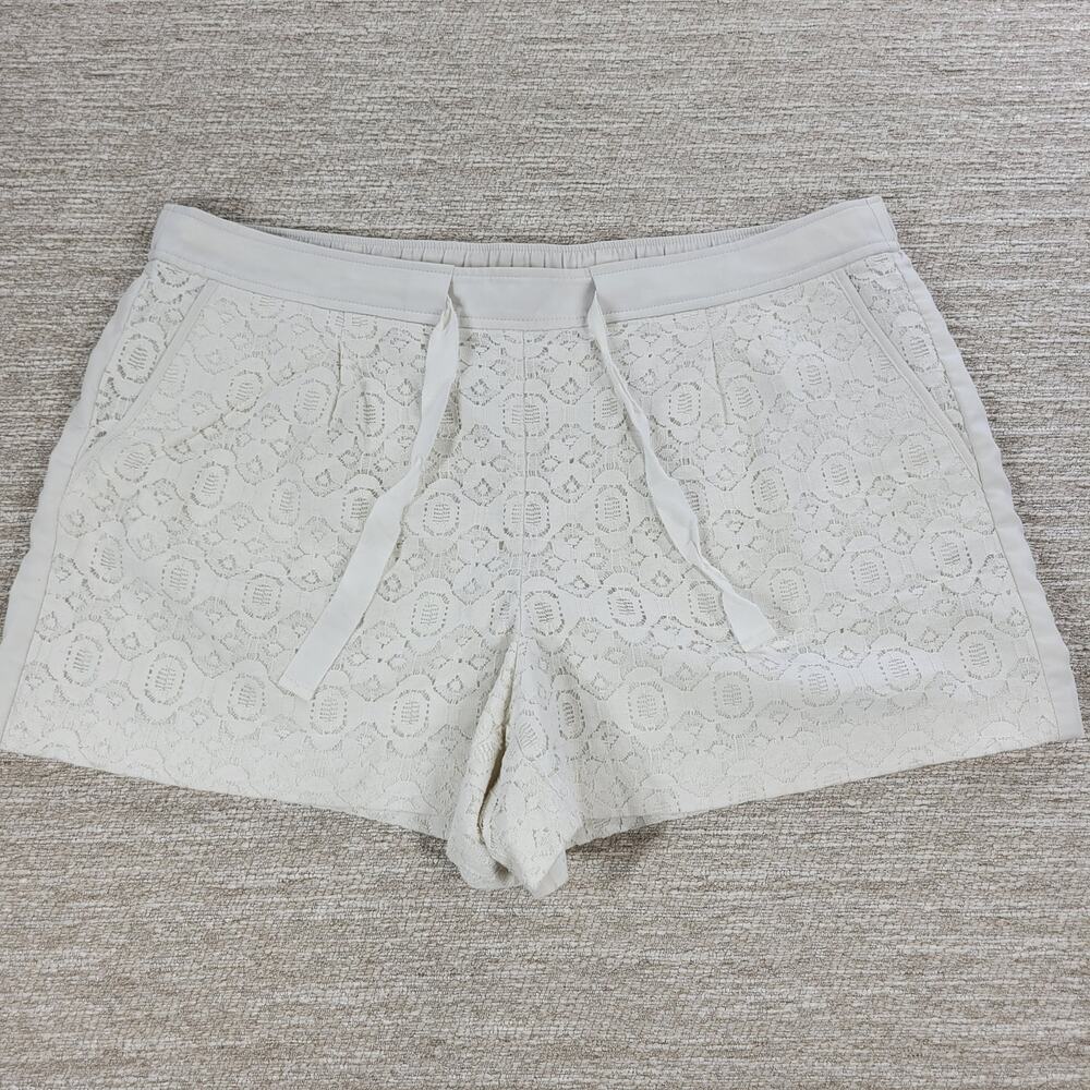 Ann Taylor LOFT Lace Shorts Womens 12 White Loose Elastic Waist Resort Vacation